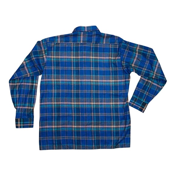 Van Heusen Blue and Green Casual Button Down Shirt Winter Weights - Picture 2 of 9